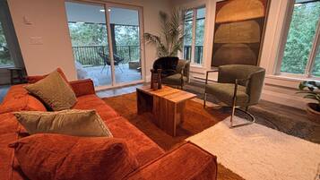 スマートテレビ、書斎 / ワークスペース