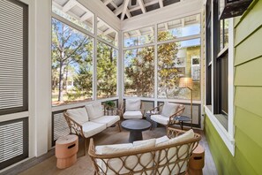 Interior - WaterColor Forest District w/ 6-Seater LSV/Golf Cart & Bikes! (Santa Rosa Beach)
