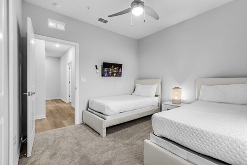 Modern Ocala 3BR Home  Smart TV Fast Wifi