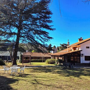 Exterior - Hostal La Merced (Villa General Belgrano)