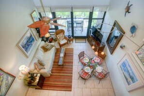 Smart TV - Maui Vista 2408 - Deluxe 2 Bedroom with Ocean View (Kihei)