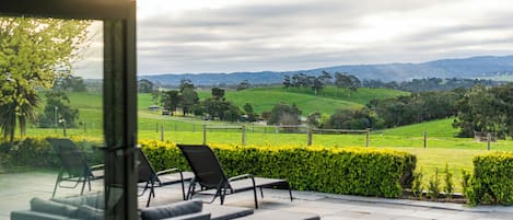 House, 6 Bedrooms, Non Smoking, Hill View | Terrace/patio