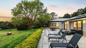 House, 6 Bedrooms, Non Smoking, Hill View | Terrace/patio