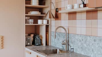 Deluxe-Suite, barrierearm, HĂŒgelblick | Eigene KĂŒche