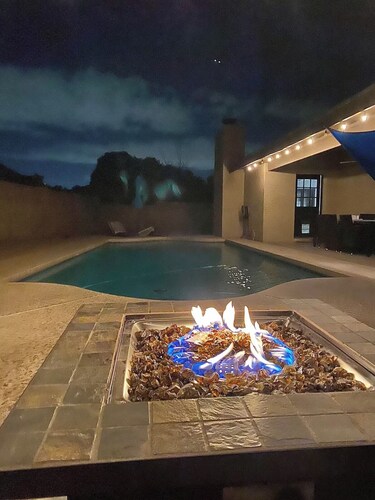 Spacious Mesa Oasis with Heated Pool