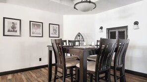 Comfort Quadruple Room | Dining room - Spacious Mesa Oasis with Heated Pool (Mesa)