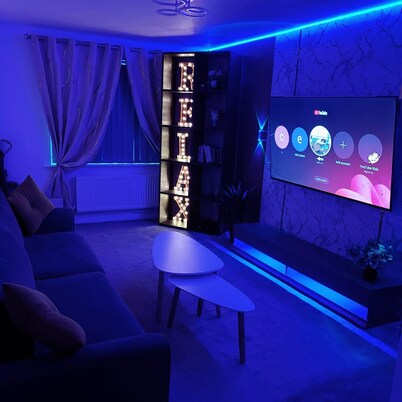 Ellas Stays
3 Bedroom Detached house in Farnworth Bolton, Greater Manchester.