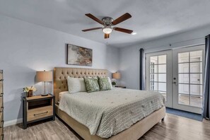 3 bedrooms, iron/ironing board, travel cot, WiFi - Private pool oasis near Piestewa Peak (Phoenix)