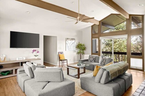 High Country Retreat -House in Flagstaff with Views