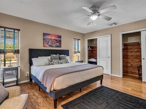 4 chambres, fer et planche à repasser, Wi-Fi, draps fournis