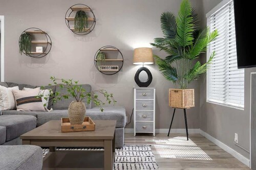 Red Mountain Retreat Luxury Mesa Escape wPool