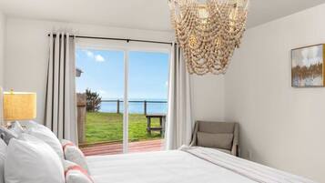 Skrivbord, strykjärn/strykbräda, wi-fi och sängkläder