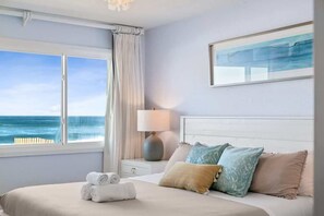 3 bedrooms, iron/ironing board, WiFi, bed sheets - Marbella Lane - Oceanfront w unobstructed views! (Pacifica)
