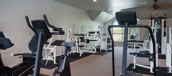 Spacious Condo near Ole Miss