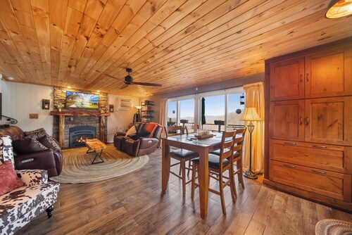 4BR Beech Mtn Home: Views, Firepits, Foosball, Sleeps 12