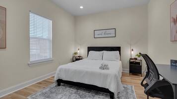 Fer et planche à repasser, Wi-Fi, draps fournis