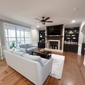 Smart-TV, Videospiele, Bücher