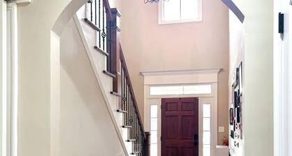 Spacious & Charming 5-Bedroom Family Home in Quiet Evans Neighborhood.