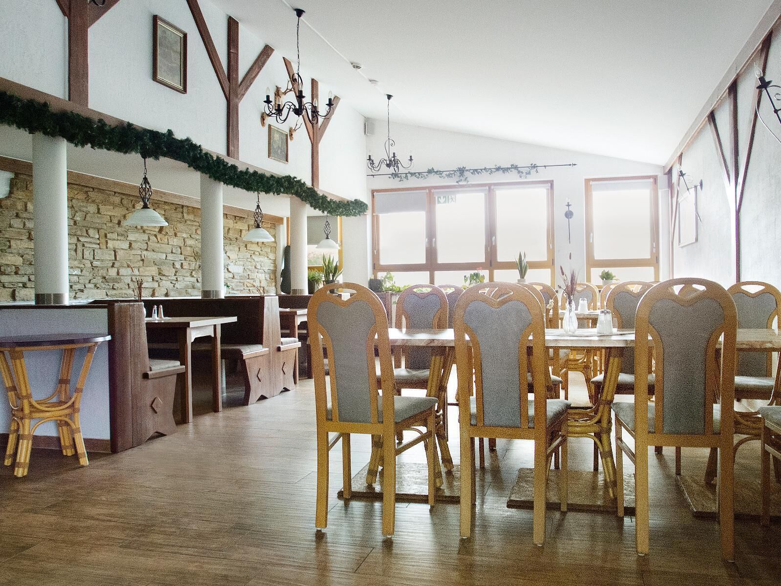 Landgasthof Benjamin (Treffelstein)-GastraumWintergarten