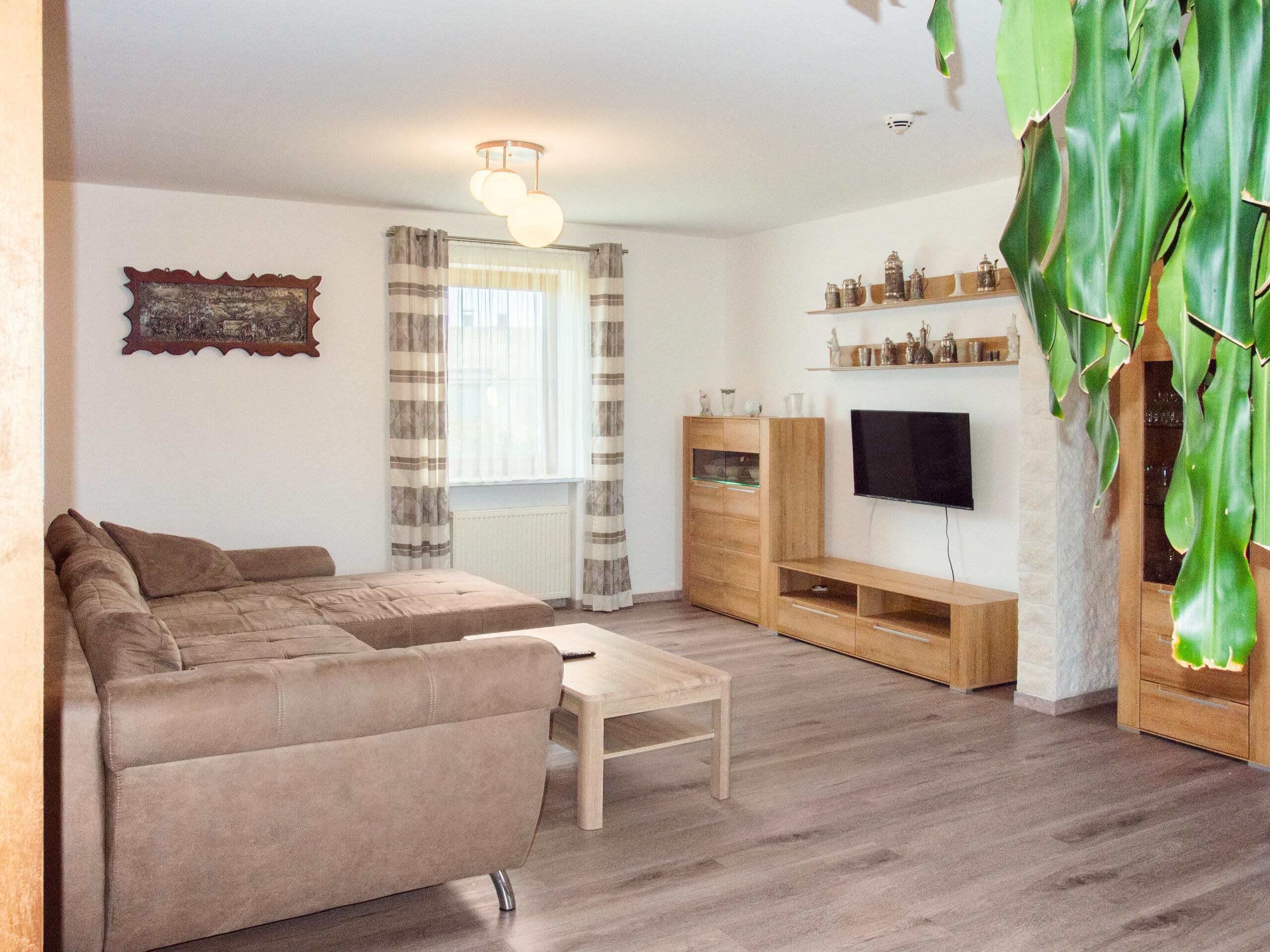 Ferienwohnung 6 (75 qm)-Landgasthof Benjamin