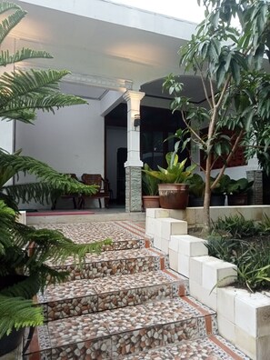 Exterior - Pakemsari Resort Hotel (Yogyakarta)