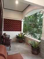 Deluxe Double or Twin Room, Courtyard View | Terrace/patio