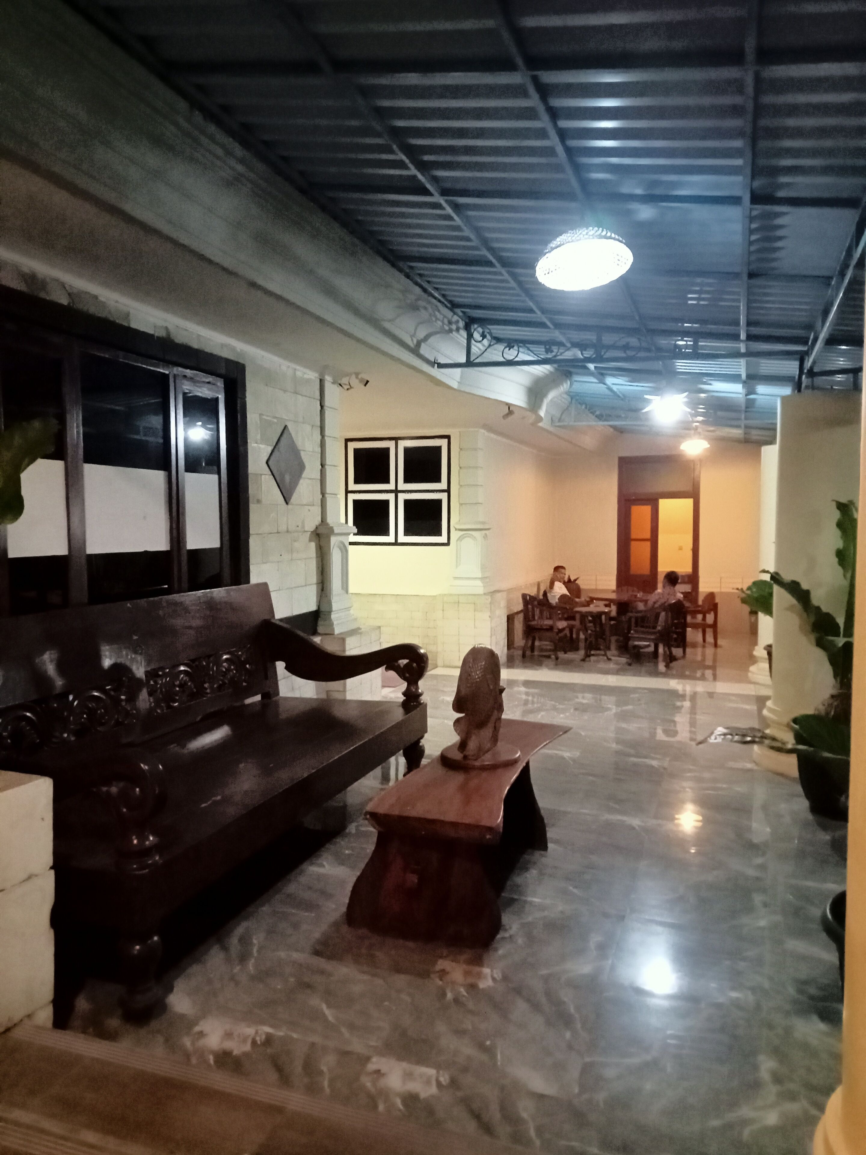 Mặt tiền nơi lưu trú