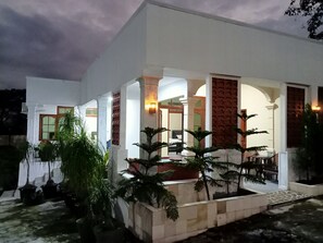 Front of property - Pakemsari Resort Hotel (Yogyakarta)