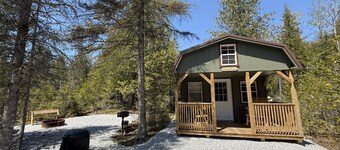 Nick's Place - Johnswood Off Grid Cabins on Drummond Island
