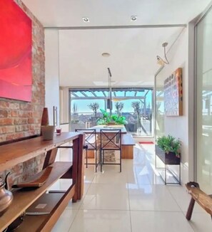 Dining - Vast and sumptuous apartment in Brussels (Woluwe-Saint-Lambert)