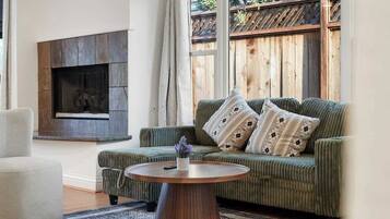 Télévision, espaces bureaux