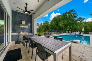 Outdoor dining - Bliss at Reunion-TT489 (Kissimmee)