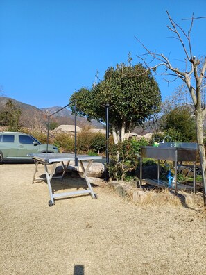 Family Room, Courtyard View | Private kitchen | Fridge, microwave, cookware/dishes/utensils - Nakan-eupseong Fortress grasshomestay (Suncheon City)