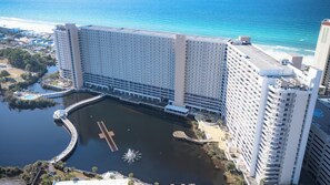 Exterior - Luxury Condo with Stunning Beach Views at Laketown (Panama City Beach)