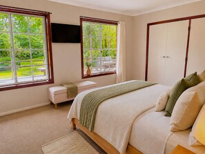 4 Schlafzimmer, Bügeleisen/Bügelbrett, WLAN, Bettwäsche