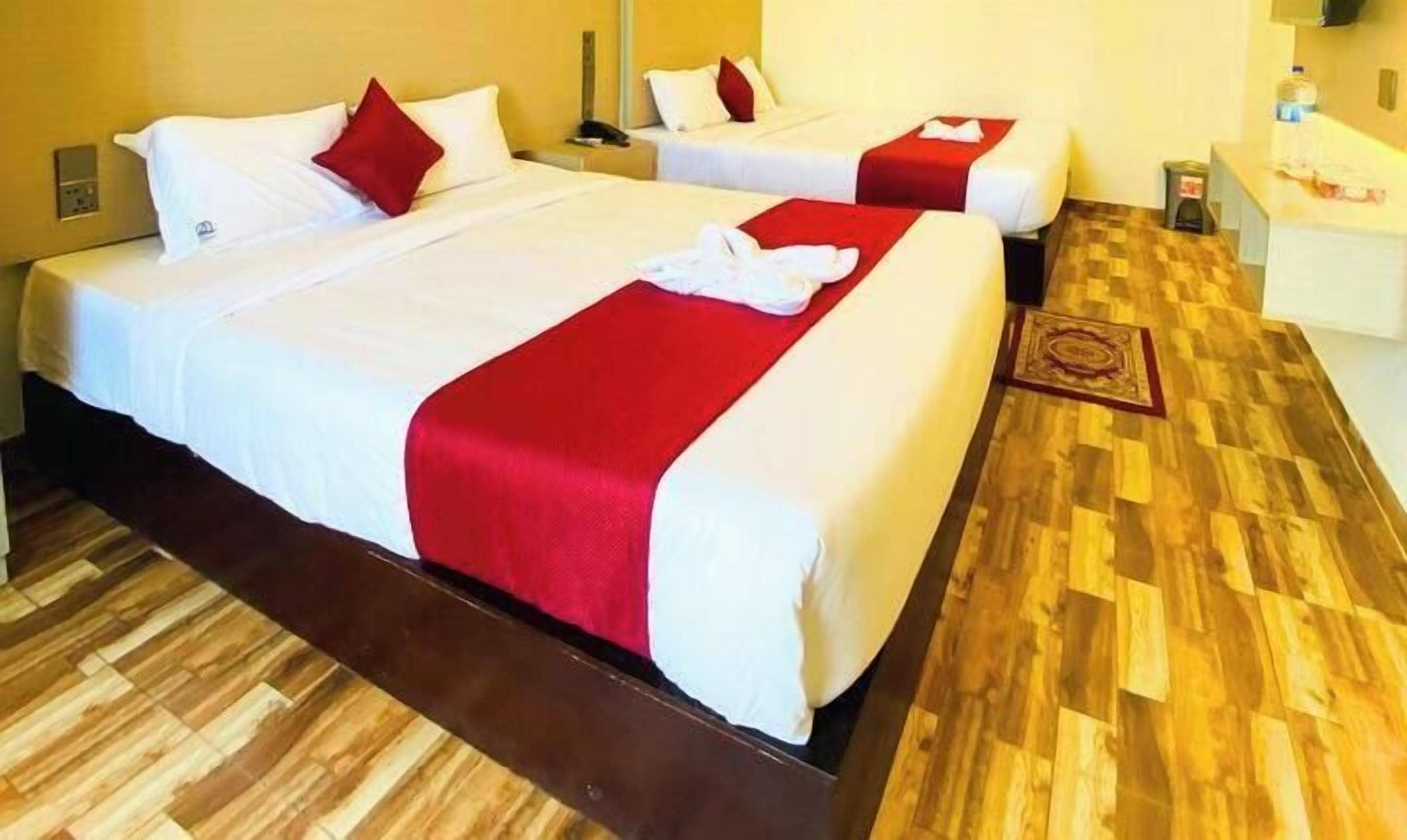 Deluxe Quadruple Room