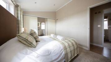 Strygejern/strygebræt, gratis Wi-Fi, sengetøj