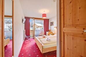 Cama