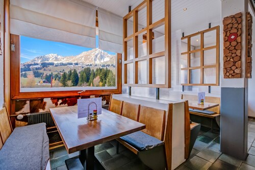 Hotel Relais Alpin Family Loft & Balcony1, Les Mosses, Switzerland