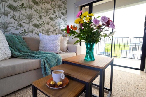 Luxury Modern Ballito Stay | Balcony | Pool