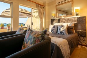 1 bedroom, iron/ironing board, WiFi - Luxury Riverside Views | Balcony | Pool (Velddrif)