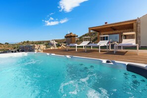 Outdoor pool, a heated pool - Villa Scopello with sea view and pool (Castellammare del Golfo)