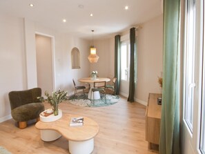 Interior - Flat with parking in Madrid Rio (.Madrid)