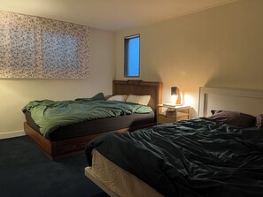 2 bedrooms, WiFi, bed sheets - The space of artists living in Seoul_SeogyoDouner (Seoul)