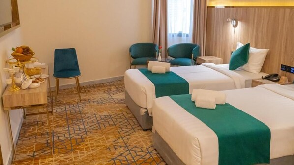 Triple Room | Soundproofing, free WiFi, wheelchair access - Poinciana Hotel (Makkah)