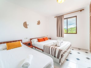 1 Schlafzimmer, Schreibtisch, Internetzugang
