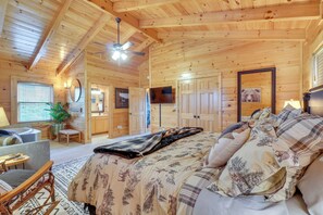3 bedrooms, iron/ironing board, internet, bed sheets
