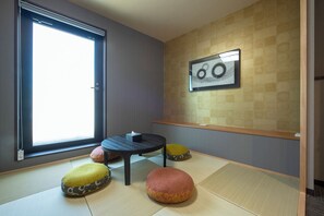 Japanese-style Room | In-room safe, laptop workspace, free WiFi - ENT TERRACE ASAKUSA (Tokyo)