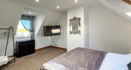 2 bedroom accommodation in Stranraer