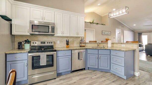 Coffee/tea maker, fridge, microwave, stovetop - Private Pool & Hot Tub: Dog-Friendly Live Oak Home (Live Oak)